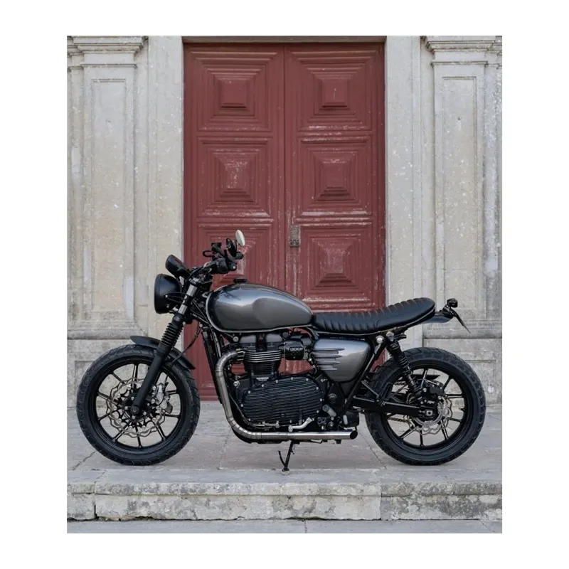 cafe 4 racer - Sada MOTONE Cortado – černý blatník + černé světlo ELDORADO + SPZ - Motone Triumph Bonneville 