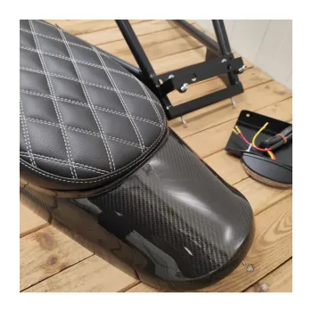 cafe 4 racer - Súprava SPORT CARBON complete monoseat pre BMW radu R s dvoma zadnými tlmičmi - Studiofibre KIT 