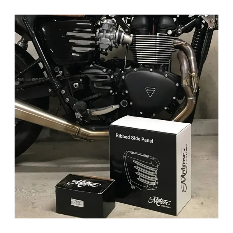 cafe 4 racer - Triumph Bonneville bočné panely - matné čierne prevedenie  - Motone Triumph Bonneville 