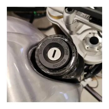cafe 4 racer - BMW R9T Ignition Cover Carbon - Cafe4Racer Carbon parts 