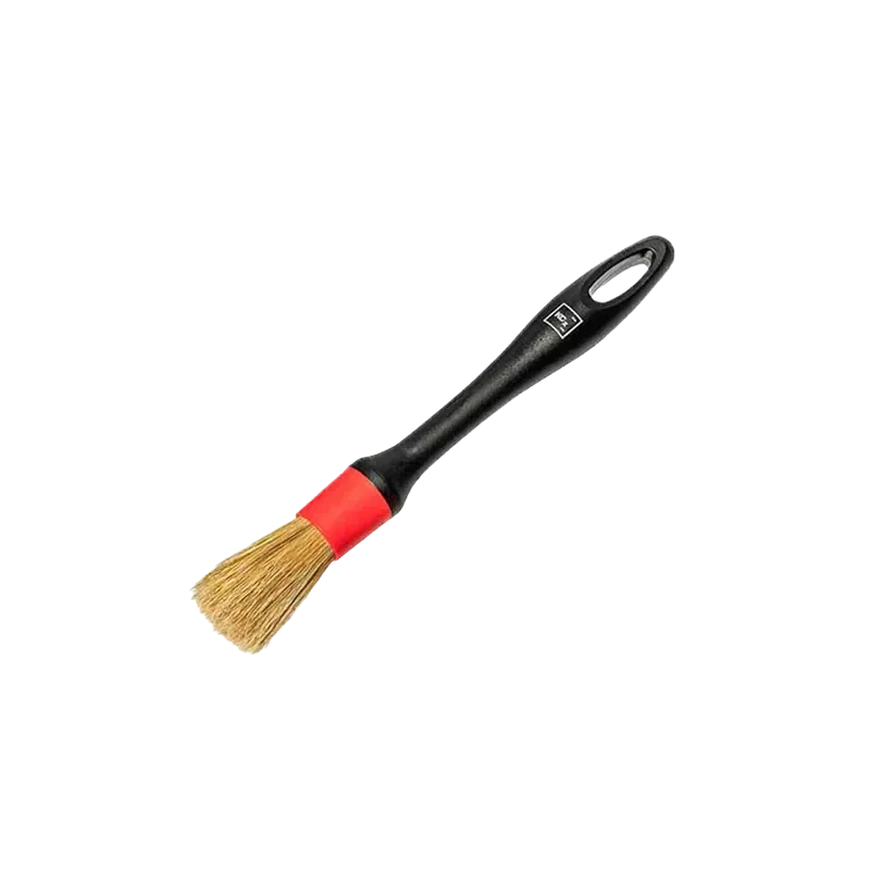 cafe 4 racer - Koch Chemie Interior Brush Red - Štětec na hrubé detaily - Koch Chemie Detailingové štetce a kefy 4262380391062