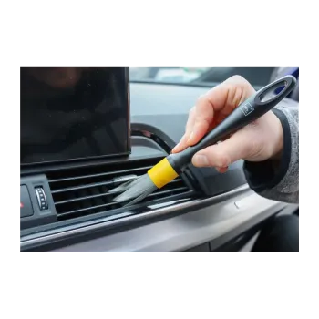 cafe 4 racer - Koch Chemie Interior Brush Yellow - Fine Detailing Brush - Koch Chemie Detailing brushes and brooms 4262380391079