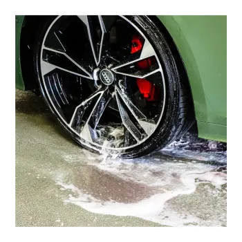 cafe 4 racer - Koch Chemie Magic Wheel Cleaner (Mwc) - Čistič diskov bez kyselín 10L - Koch Chemie Čističe diskov 4260188688094