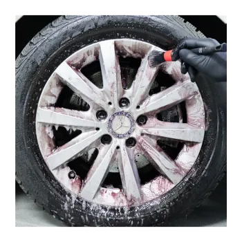cafe 4 racer - Koch Chemie ReactiveWheelCleaner 750ml - Koch Chemie Čističe diskov 4260188680043