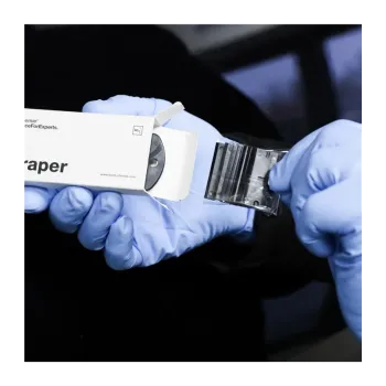 cafe 4 racer - Koch Chemie Scraper - Plastová škrabka fólii a lepidiel - Koch Chemie Škrabky na auto 4260188690448