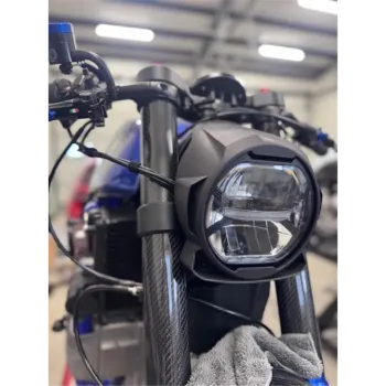 cafe 4 racer - Koso Thunderbolt kapotáž  Maska světla V2 PA12 Nylon - Cafe4Racer Maska předního světlometu 