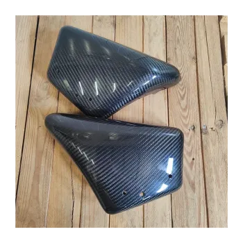 cafe 4 racer - Kryt batérie bočnej kapoty z uhlíkových vlákien pre BMW R 18  - Cafe4Racer Body Parts 