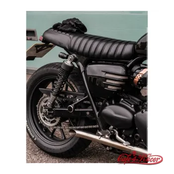 cafe 4 racer - Triumph Street Twin 2016-NOW Bedlam Slash-Cut Exhaust Pipes - Brushed - Motone Triumph Bonneville 