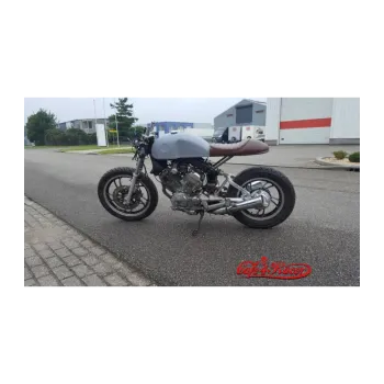 cafe 4 racer - Yamaha Virago XV500 Cafe Racer pomocný rám - Wimoto Pomocné rámy 