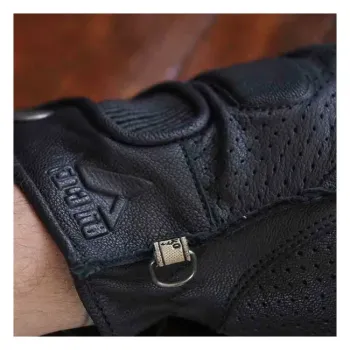 By City Pilot gloves black