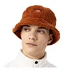 Dickies Red Chute bucket gingerbread