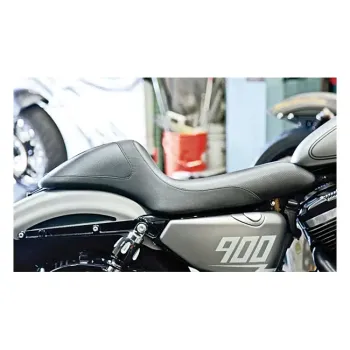 cafe 4 racer - Roland Sands Design, sedadlo Cafe Sportster. Cafe - Roland Sands Design RSD & ROUGH Craft HD Sedadlá 