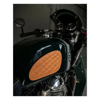cafe 4 racer - Trip Machine, Diamantový kožený set podložky nádrže na benzín. Tan - Tripmachine Boční ochranná & Popruhy  nádrže 