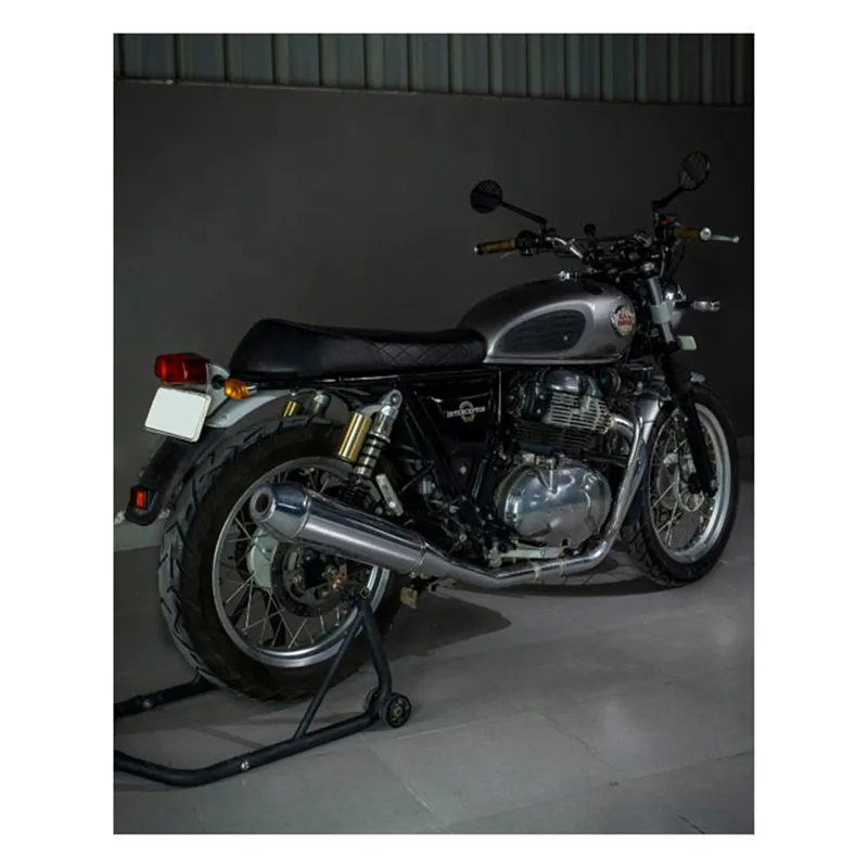 cafe 4 racer - Trip Machine, Klasický kožený set nášlapného polštáře. Černá semiš - Tripmachine Boční ochranná & Popruhy  nádrže 