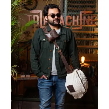cafe 4 racer - Tripmachine Helmet Harness mocha - Tripmachine Bags 