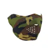 cafe 4 racer - ZANheadgear Polomaska neoprénová woodland camo - Zan headgear Nákrčníky & šátky 