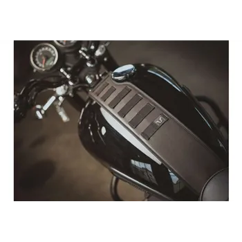 cafe 4 racer - Legend Gear Tank Strap SLA for Triumph Bonneville/T100, Thruxton (04-), Scrambler (06-) - SW-Motech Tank pads & Straps & Stickers 4052572034446