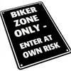 cafe 4 racer - Hliníkové označenie tabuľka parkoviska Bike It - Biker Zone Only - BIKEIT Darčeky 