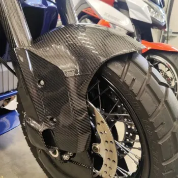 cafe 4 racer - Front fender for BMW S1000RR 2019- M1000RR 2023- S1000R 2021- M1000R 2023 carbon - Cafe4Racer Carbon parts 