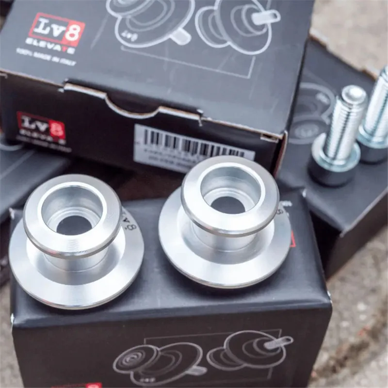 cafe 4 racer - Bobbin's "LV8" Hliníkové Strieborné M10 x 1.5 mm Pár E201/10100A *** KTM - LV8 Bobbins 4251926905498