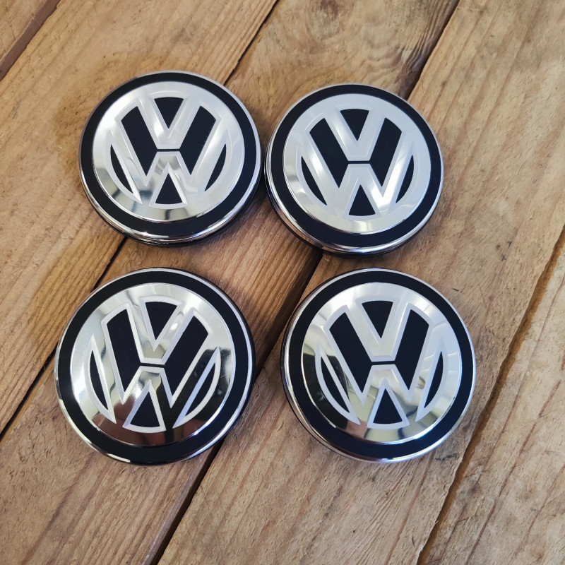 cafe 4 racer - VW 4x56mm ČERNÉ kryty kol OEM VW 6CD601171 - Cafe4Racer Emblémy Nálepky Logá 