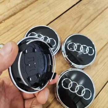 cafe 4 racer - AUDI 4x77mm ČERNÝ kryt kola OEM 4L0601170 - Cafe4Racer Emblémy Nálepky Logá 