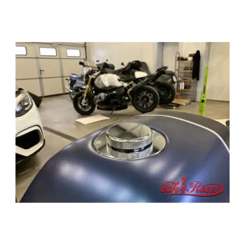 cafe 4 racer - BMW K75/100/1100 stříbrná se stříbrným uzávěrem - Cafe4Racer Víčka nádrží 