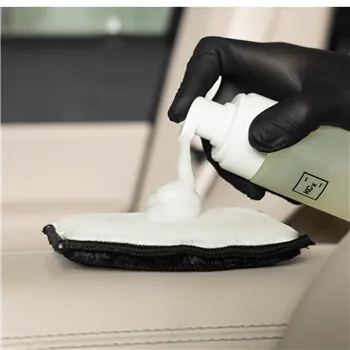 cafe 4 racer - COLOURLOCK Leather Cleaner strong - Silný čistič kože 250ml - Colourlock Ošetrenie kože 4260188680456