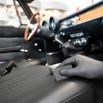 cafe 4 racer - COLOURLOCK Classic Car Leather Care Set – set for the care of worn vintage leather - Colourlock Leather sets 