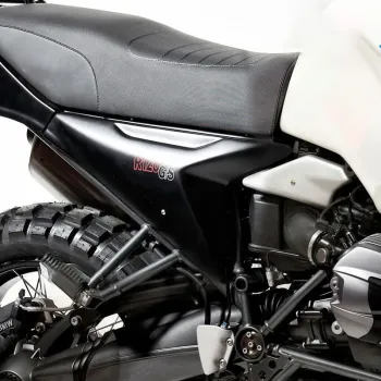 cafe 4 racer - Boční panely - UNIT GARAGE Rám a díly motocyklu 