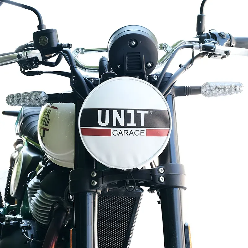 cafe 4 racer - Headlamp cover in leather with logo - UNIT GARAGE Protection 