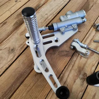 cafe 4 racer - BMW K75/K100/K1100/K1 aftermarket  REARSET SILVER - Cafe4Racer Rearsets 