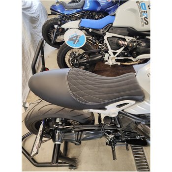 cafe 4 racer - Monoposto sedlo ninet v nebi - UNIT GARAGE Sedadla 