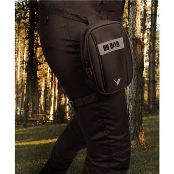 cafe 4 racer - By City Leg bag black - By City Bags 