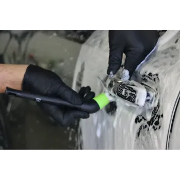 cafe 4 racer - Koch Chemie Exterior Brush Green - Extra jemný štetec na citlivé povrchy -  Detailingové štetce a kefy 