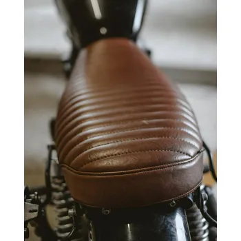 cafe 4 racer - Bonneville Skinny Sedadlo - The Krait - Rare Earth - Motone Triumph Bonneville 