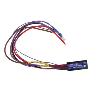 cafe 4 racer - Axel Joost Automatické přepínání denních světel - Elektronikbox Relé 4054783655434