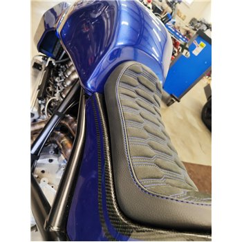 cafe 4 racer - Upholestery part V2  for Carbon Solo seat BMW K75/K100/K1100  - Cafe4Racer Fiberglass & Carbon platform 