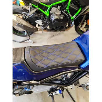 cafe 4 racer - Čalúnenie časť V2 pre Carbon Solo sedadlo BMW K75/K100/K1100 - Cafe4Racer Laminátová platforma 