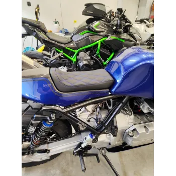 cafe 4 racer - Čalúnenie časť V2 pre Carbon Solo sedadlo BMW K75/K100/K1100 - Cafe4Racer Laminátová platforma 