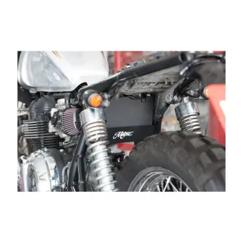 cafe 4 racer - Airbox Elimination Kit - Battery Box - Motone Triumph Bonneville 