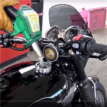 Triumph Bonneville Monza Cap Kit