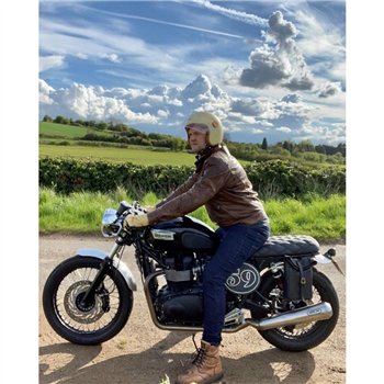 cafe 4 racer - High-Tail Mudguard - Predrilled for Motone Fender Mount Light Kits - Brushed- AC - Motone Triumph Bonneville 