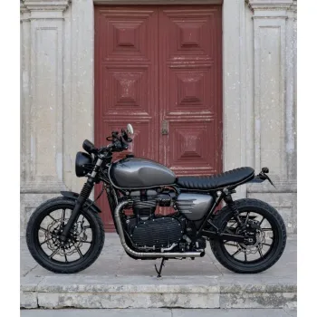 cafe 4 racer - Cortado Kit - Black Mudguard + Black Gort Light + License Plate - (MTE210+MTE210A+PNT+DDM021+MEL033+MMU613+MEL526) - Motone Triumph Bonneville 