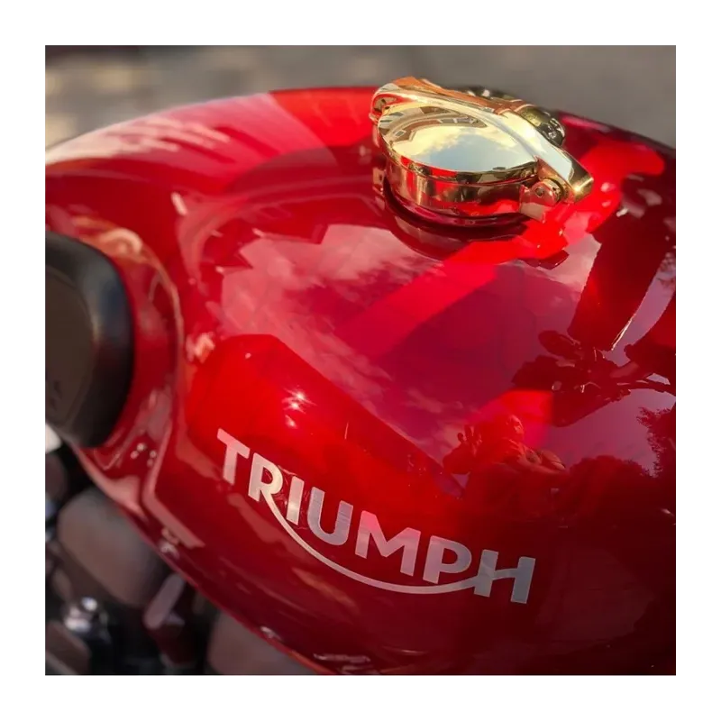 cafe 4 racer -   Sada víčka nádrže Monza pro Triumph mosadz - leštěný  - Motone Triumph Bonneville 