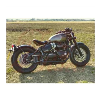 cafe 4 racer - Triumph  Bobber/Speedmaster  Bedlam Slash-Cut výfukové potrubie  - Čierne - Motone Triumph Bonneville 