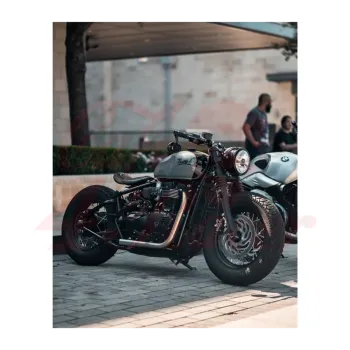 cafe 4 racer -  Defender MKII (Bobber) - Sump Guard - Black - Motone Triumph Bonneville 