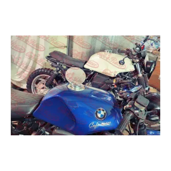 cafe 4 racer - Monza Flip Up Gas Tank Cap 2.5"/62mm - Polished - Motone Fuel Caps 
