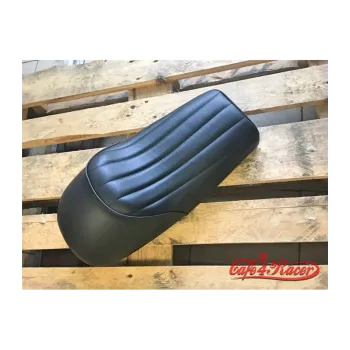 cafe 4 racer - Retro Black Tuck and Roll 530mm Cafe Racer Seat - Cafe4Racer Čalúnené 