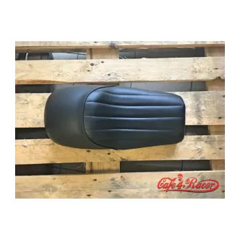 cafe 4 racer - Retro Black Tuck and Roll 530mm Cafe Racer Seat - Cafe4Racer Čalúnené 